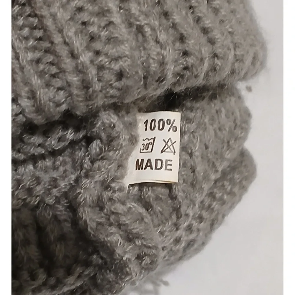 Kids Beanie Super Star Knit Warm Winter Hat Grey Excellemt‎ Condition